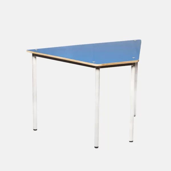 MESA TRAPESOIDE