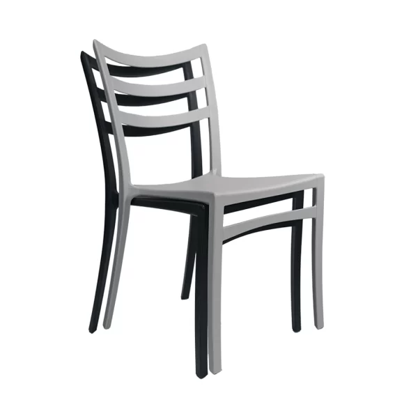 Silla apiladas